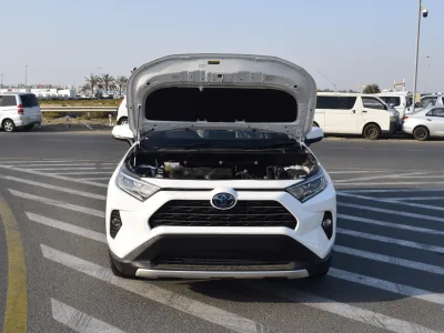Toyota RAV4 Hybrid Leather White 2020 (No-830704) for export from Japan