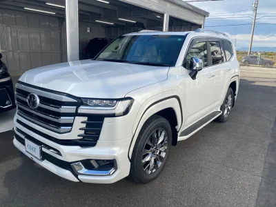 2025 Toyota Land Cruiser 300 3.5 ZX 4WD (No.J01031)