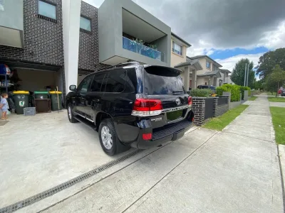 2021 Toyota Landcruiser Sahara LC200 Horizon (No.480518) for export from Japan