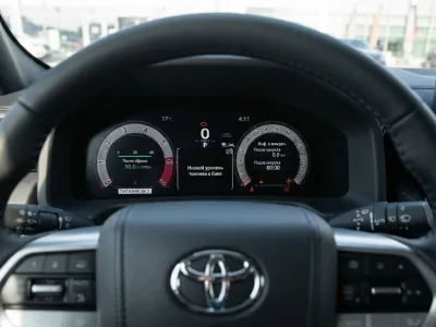 2026 Toyota Land Cruiser 300 ZX 3.5L V6 Petrol 7-Seater for export from Japan