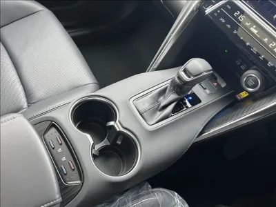 2026 Toyota Harrier 2.0 Z Leather Package for export from Japan