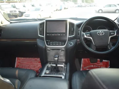 2016 Toyota LandCruiser full option 4.4L 7 seater (No. 830479) for export from Japan