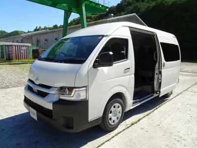 2026 TOYOTA HIACE COMMUTER GL 14 SEATER  for export from Japan