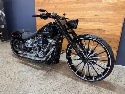 2025 Harley-Davidson Breakout 117 for export from Japan