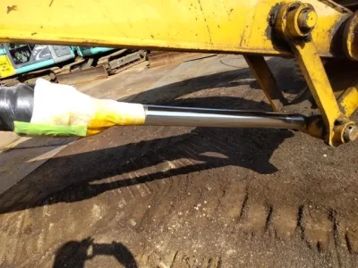 2013 CAT 320D EXCAVATOR (No.970883) for export from Japan