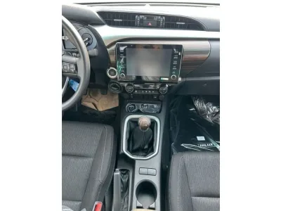 2025 Toyota Hilux SR5 Double Cab 4x4 LHD Full option for export from Japan