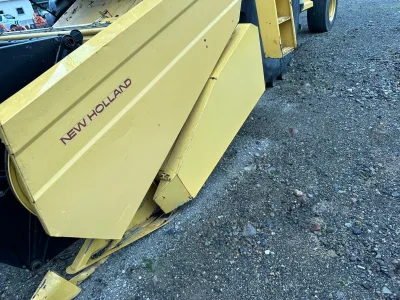 NEW HOLLAND TX36 Combine Harvester with Drivable HST control propler shaft nitrogen break system (No.J0837) for export from Japan