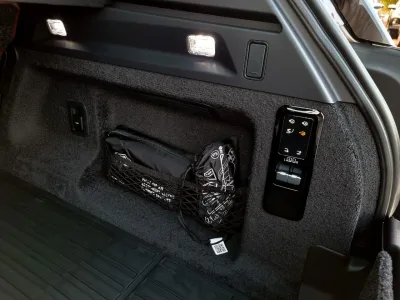 2025 Land Rover Range Rover Autobiography (No.680557) for export from Japan