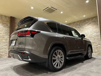 2025 Lexus LX 600 Executive 4WD (Gunmetallic) (R05) (No-960688) for export from Japan