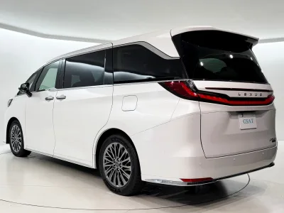 2025 Lexus LM 500h Version L 4WD for export from Japan