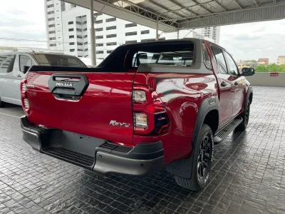 2022 RHD Toyota Hilux double cab ( Pickup ) Rocco 2.8 automatic 4×4 (No.560459) for export from Japan