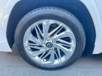 2025 Lexus LX 600 4WD Modellista / M Levinson / Rear Entrance – The Ultimate Luxury SUV(No.960039) for export from Japan