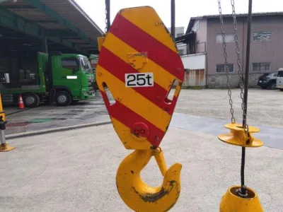 2013 KATO SR-250R 25 Ton ROUGH TERRAIN CRANE (No.J0807) for export from Japan