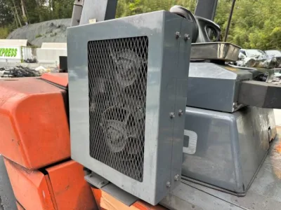 2005 TOYOTA 5FD80 Forklift for export from Japan