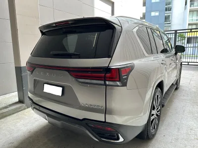 2025 BRAND NEW LEXUS LX500D Sports Luxury Silver 7 Seater (No.J0558) for export from Japan
