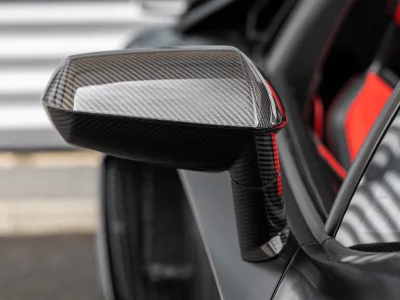 2021 Lamborghini Aventador SVJ Roadster: The Ultimate Supercar Experience convertible (No.112972) for export from Japan