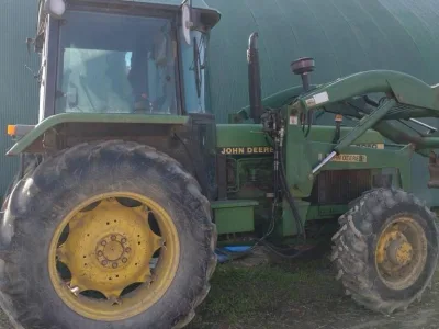 John Deere 3050 Tractor (No.J0846) for export from Japan
