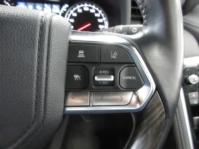 2022 Toyota Land Cruiser 300 ZX 3.3 Diesel Turbo 4WD for export from Japan