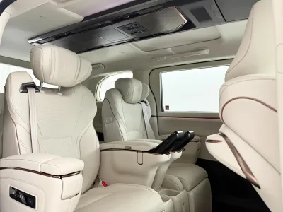 2025 Lexus LM 500h Version L 4WD for export from Japan