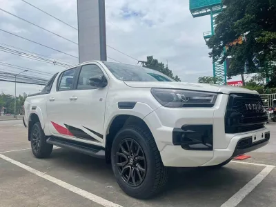 2022 RHD Toyota Hilux GR Sport double cab ( Pickup ) 2.8 automatic 4×4 ( No.560462) for export from Japan