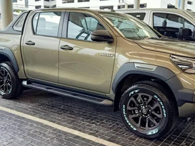 2022 RHD Toyota Hilux double cab ( Pickup ) Rocco 2.8 automatic 4x4 (No.560458) for export from Japan