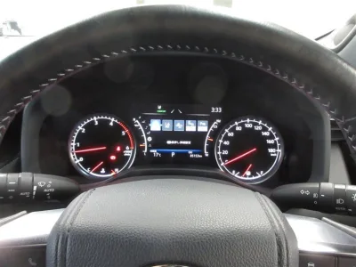 2022 Toyota Land Cruiser 300 ZX 3.3 Diesel Turbo 4WD for export from Japan