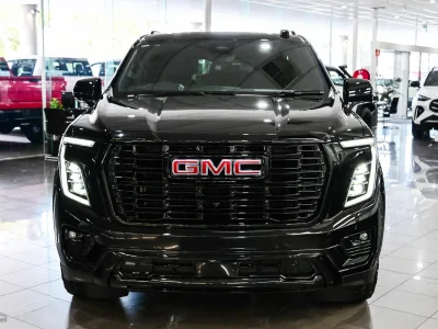 2026 GMC Yukon Denali Black-Out Edition 6.2L V8 4x4 for export from Japan