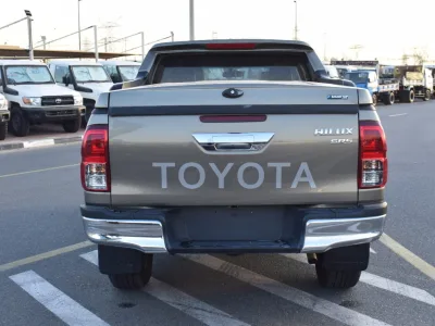 2020 Toyota Hilux Pickup  Push start leather electric Green (No.830780) for export from Japan