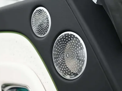 2025 ROLLS-ROYCE Spectre Electric Coupe (No.109958) for export from Japan