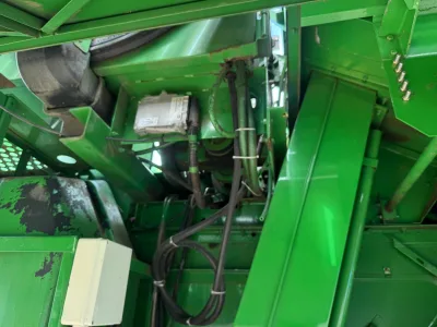 John Deere JD-1450 Combine Harvester for export from Japan