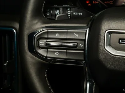 2026 GMC Yukon Denali Black-Out Edition 6.2L V8 4x4 for export from Japan