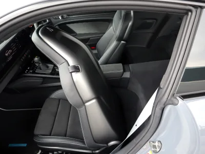  2025 PORSCHE 911 GT3 RS PDK  PCCB RHD for export from Japan