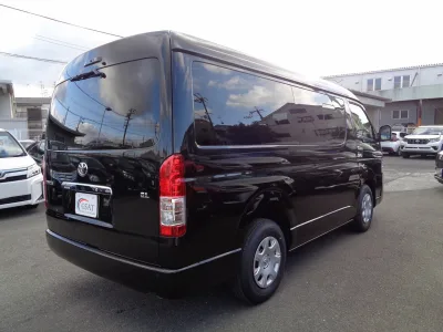 2025 Toyota Hiace 2.7 GL Long (No.960810) for export from Japan