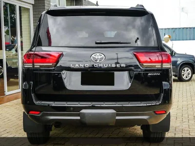 2025 Toyota Land Cruiser Sahara (No.480797) for export from Japan