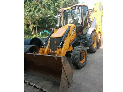 JCB 3CX BACKHOE LOADER (No.J0881)