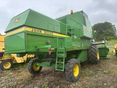 JOHN DEERE 1075 COMBINE HARVESTER (No.J0794)