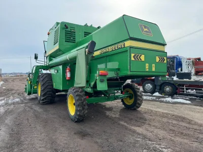 JOHN DEERE 1170 Combine Harvester (No.J0940)