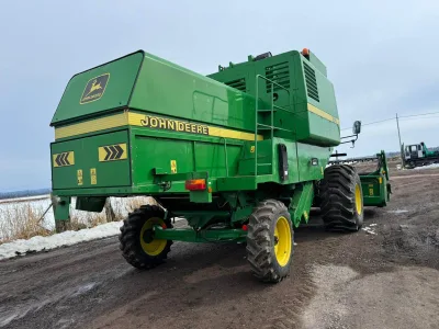 JOHN DEERE 1170 Combine Harvester (No.J0940)