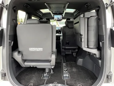 2025 Toyota VELLFIRE 2.4 Z Premier MPV for export from Japan