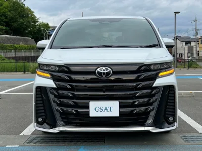 2025 Toyota VELLFIRE 2.4 Z Premier MPV for export from Japan
