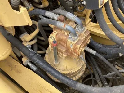 KOMATSU PC450 EXCAVATOR (No.J0749)