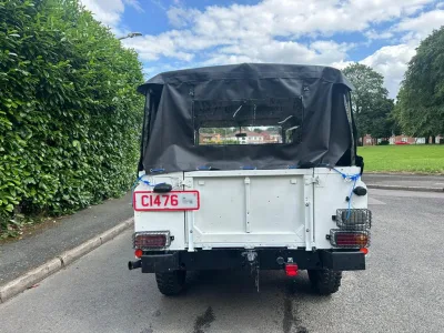 LANDROVER DEFENDER 110 (No.J0757)