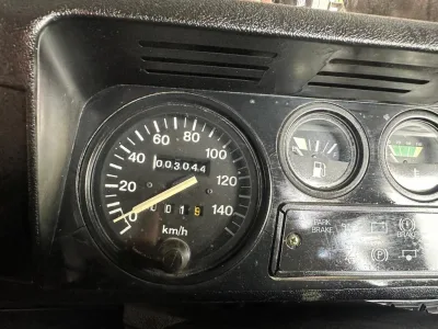 LANDROVER DEFENDER 110 (No.J0757)