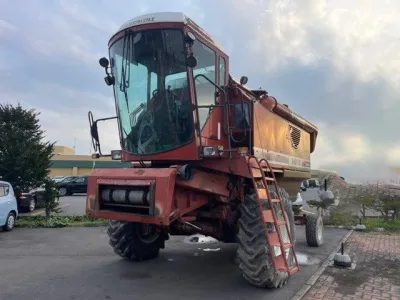 LAVERDA 3400R COMBINE HARVESTER (No.910878)