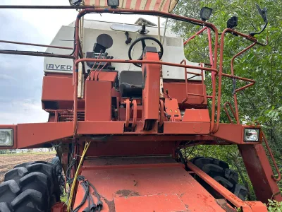 LAVERDA 3700 COMBINE HARVESTER (No.J0847)