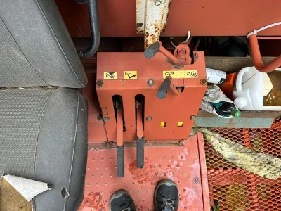 LAVERDA 3700 COMBINE HARVESTER (No.J0847)