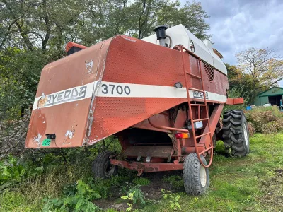 LAVERDA 3700 Combine Harvester (No.J0926)