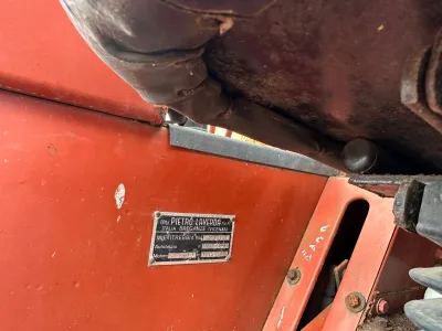 LAVERDA C420 COMBINE HARVESTOR (No.J0848)