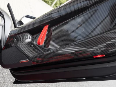 2021 Lamborghini Aventador SVJ Roadster: The Ultimate Supercar Experience convertible (No.112972)