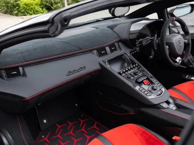 2021 Lamborghini Aventador SVJ Roadster: The Ultimate Supercar Experience convertible (No.112972)